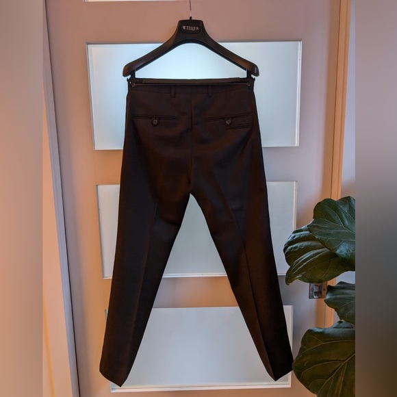 Tiger of Sweden men’s suit-size 46 - Picture 9 of 9